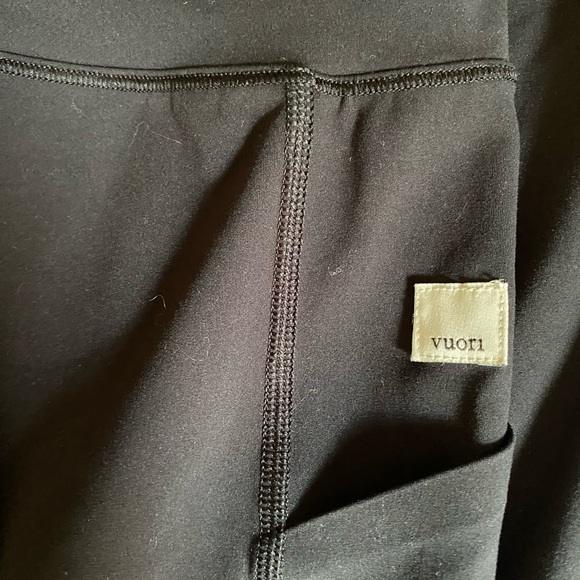 Vuori Leggings - Picture 2 of 3